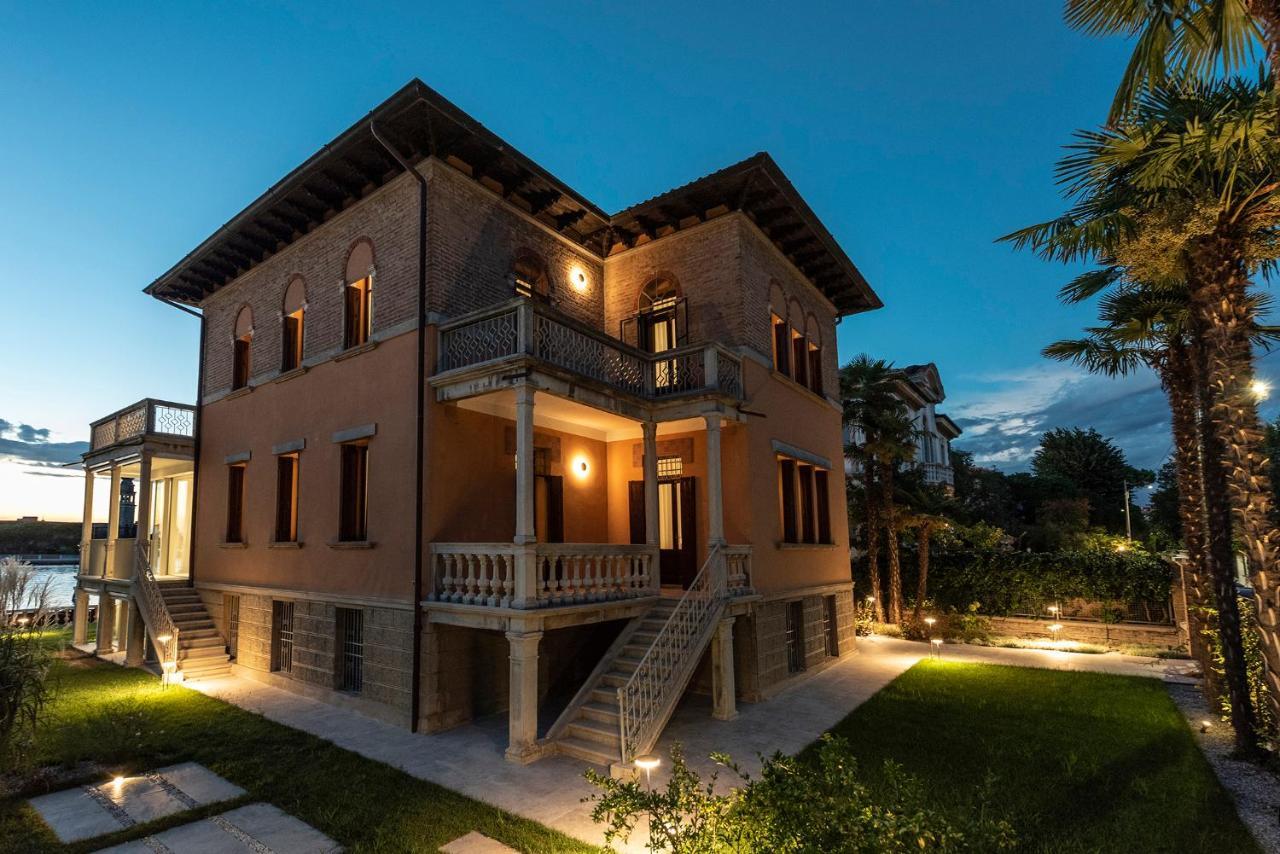 Ca' Delle Contesse - Villa On Lagoon With Private Dock And Spectacular View Λίντο της Βενετίας Εξωτερικό φωτογραφία