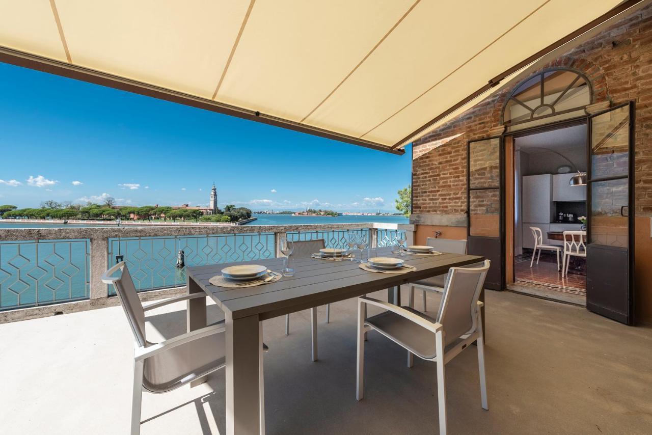 Ca' Delle Contesse - Villa On Lagoon With Private Dock And Spectacular View Λίντο της Βενετίας Εξωτερικό φωτογραφία
